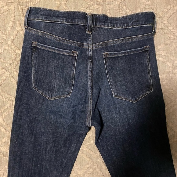 BANANA Republic. Skinny high waisted slim cut. Medium/dark wash. - Picture 5 of 5